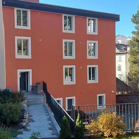 Chesa Quadrella Zimmer Mit Kuechenzeile Inklusive Bergbahnen Im Sommer-Ausser Studio Homestay *
