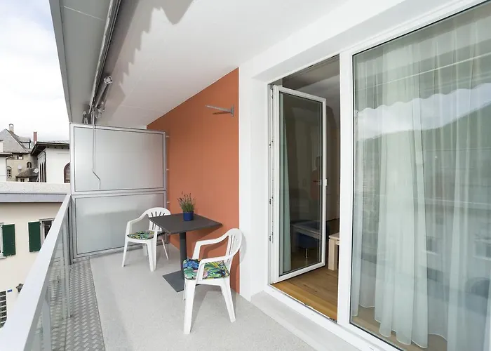 Chesa Quadrella Mit Kuechenzeile Inklusive Bergbahnen Im Sommer-ausser Pansiyon *