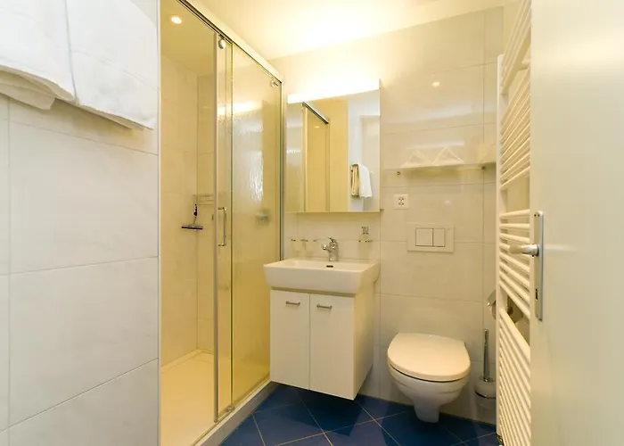 Chesa Quadrella Mit Kuechenzeile Inklusive Bergbahnen Im Sommer-ausser