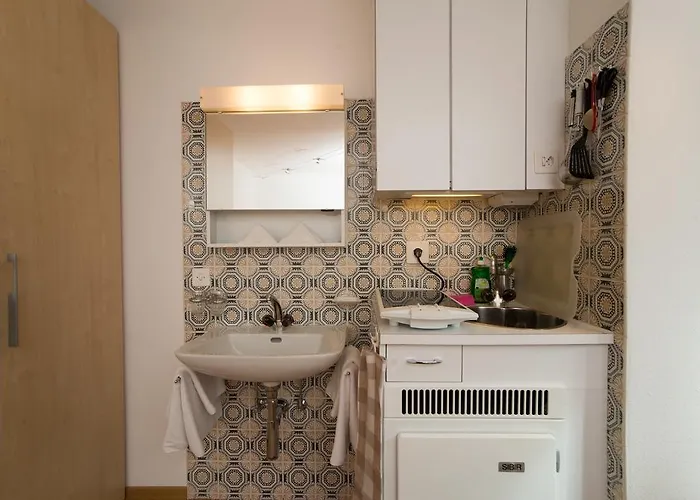 Chesa Quadrella Mit Kuechenzeile Inklusive Bergbahnen Im Sommer-ausser