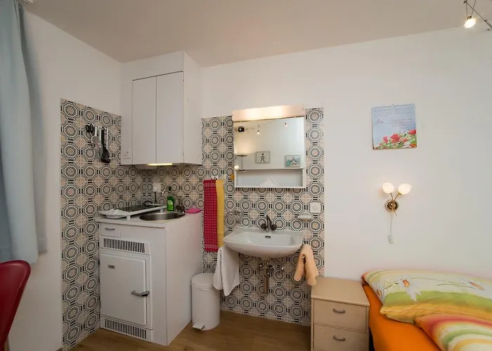 Pansiyon Chesa Quadrella Mit Kuechenzeile Inklusive Bergbahnen Im Sommer-ausser