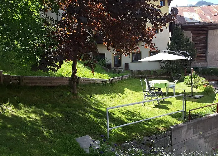 Chesa Quadrella Mit Kuechenzeile Inklusive Bergbahnen Im Sommer-ausser Pontresina