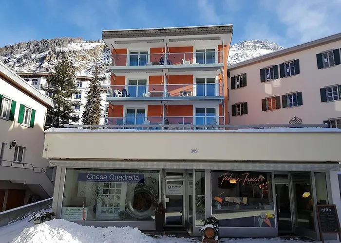 Chesa Quadrella Mit Kuechenzeile Inklusive Bergbahnen Im Sommer-ausser Rum i privatbostad *