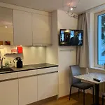 Chesa Quadrella Mit Kuechenzeile Inklusive Bergbahnen Im Sommer-ausser בית אירוח