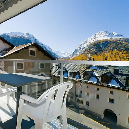 Chesa Quadrella Mit Küchenzeile Inklusive Bergbahnen Im Sommer-ausser Privatunterkunft Pontresina