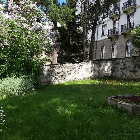 Chesa Quadrella Mit Küchenzeile Inklusive Bergbahnen Im Sommer-ausser